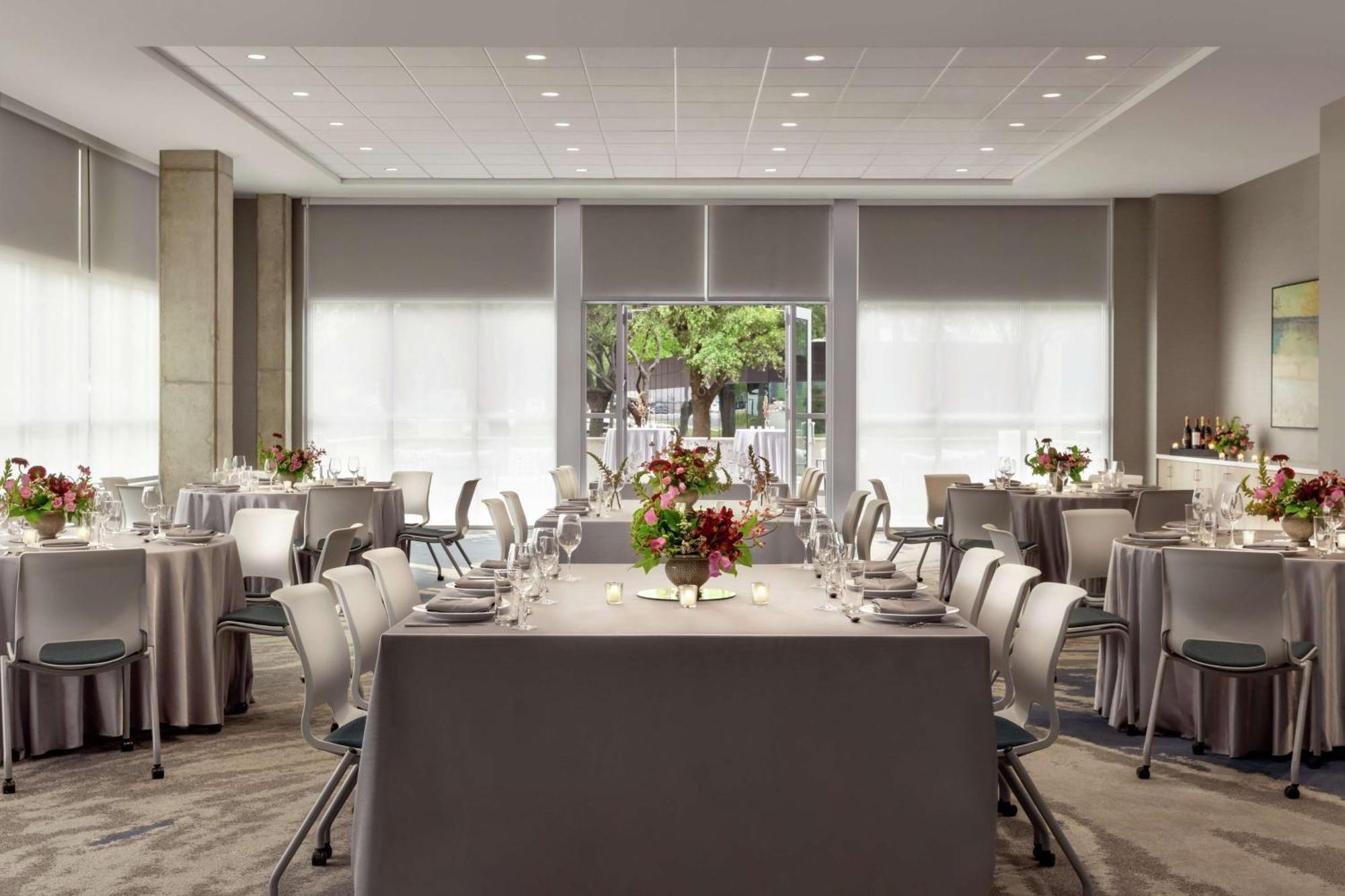 Hilton Garden Inn Austin North-Near The Domain, Tx Bagian luar foto