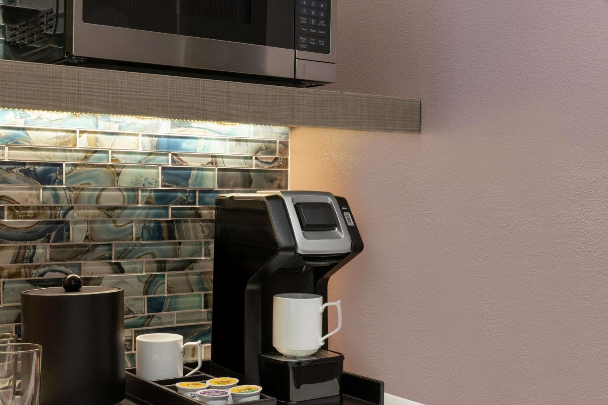 Hilton Garden Inn Austin North-Near The Domain, Tx Bagian luar foto