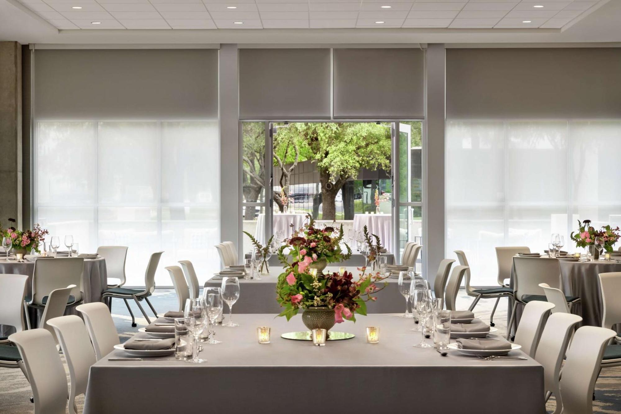 Hilton Garden Inn Austin North-Near The Domain, Tx Bagian luar foto