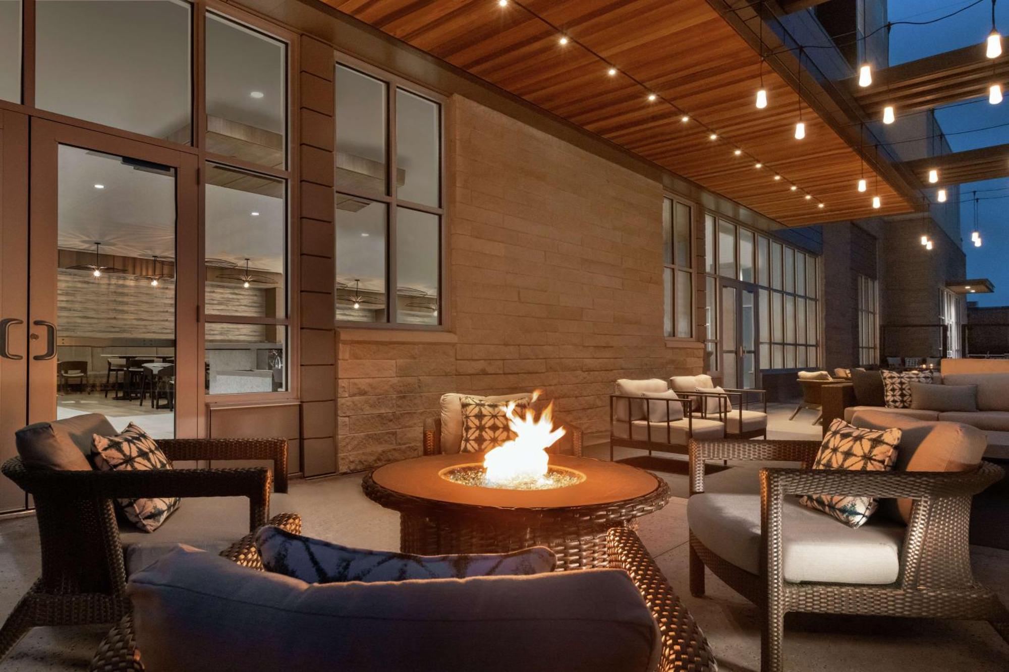 Hilton Garden Inn Austin North-Near The Domain, Tx Bagian luar foto